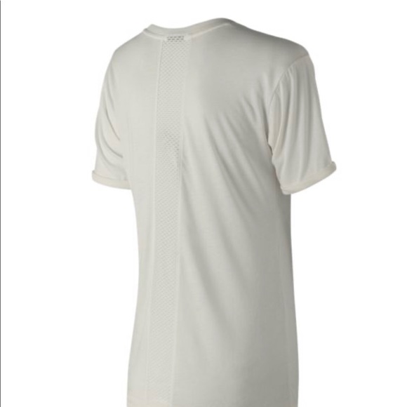 NWOT New Balance 247 Sport Tee, Size Small - Picture 2 of 7